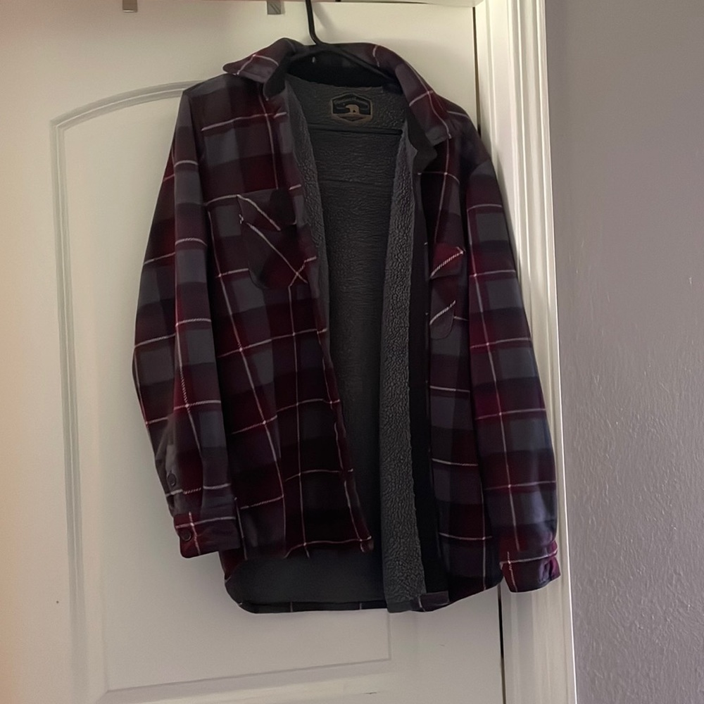Men’s Freedom Foundry Super plush shirt jacket. Size M.